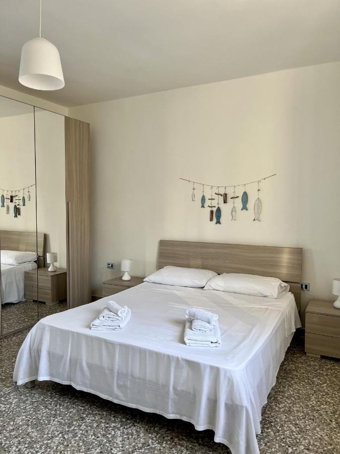 Vista Mare Aparthotel Torre San Gennaro Buitenkant foto